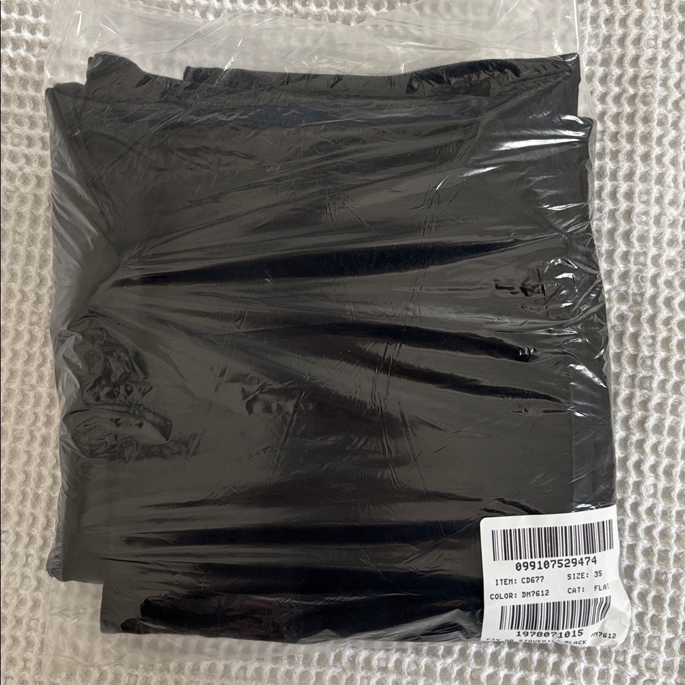 NWT J. Crew Black stovepipe straight leg jean stretch five button size 35 - Picture 13 of 13